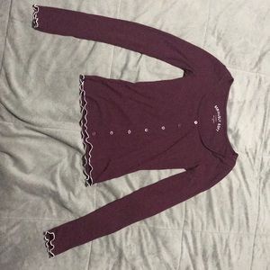 AEROPOSTALE LETTUCE HEM LONG SLEEVE